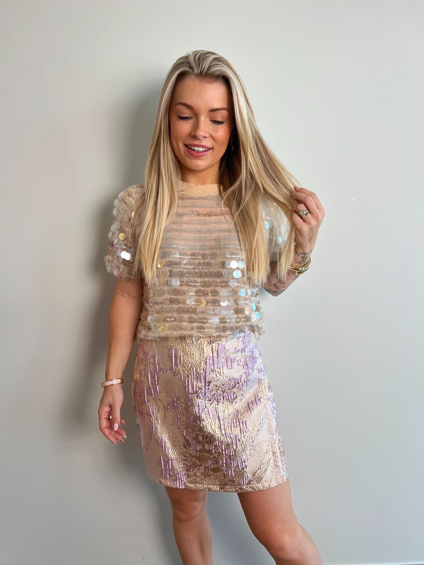 Ellie Rok Lila