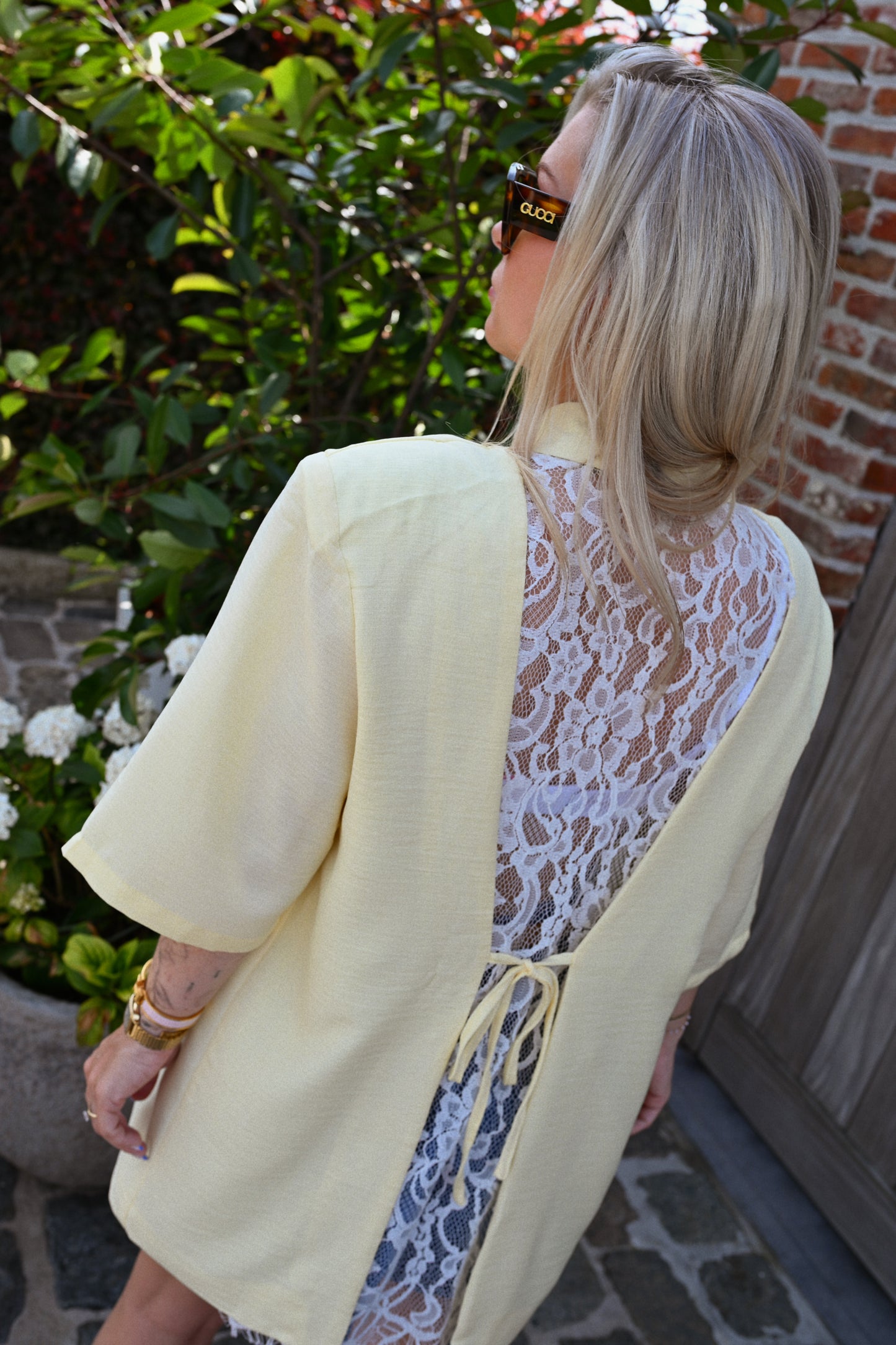 Jolie Blazer Kant - Geel