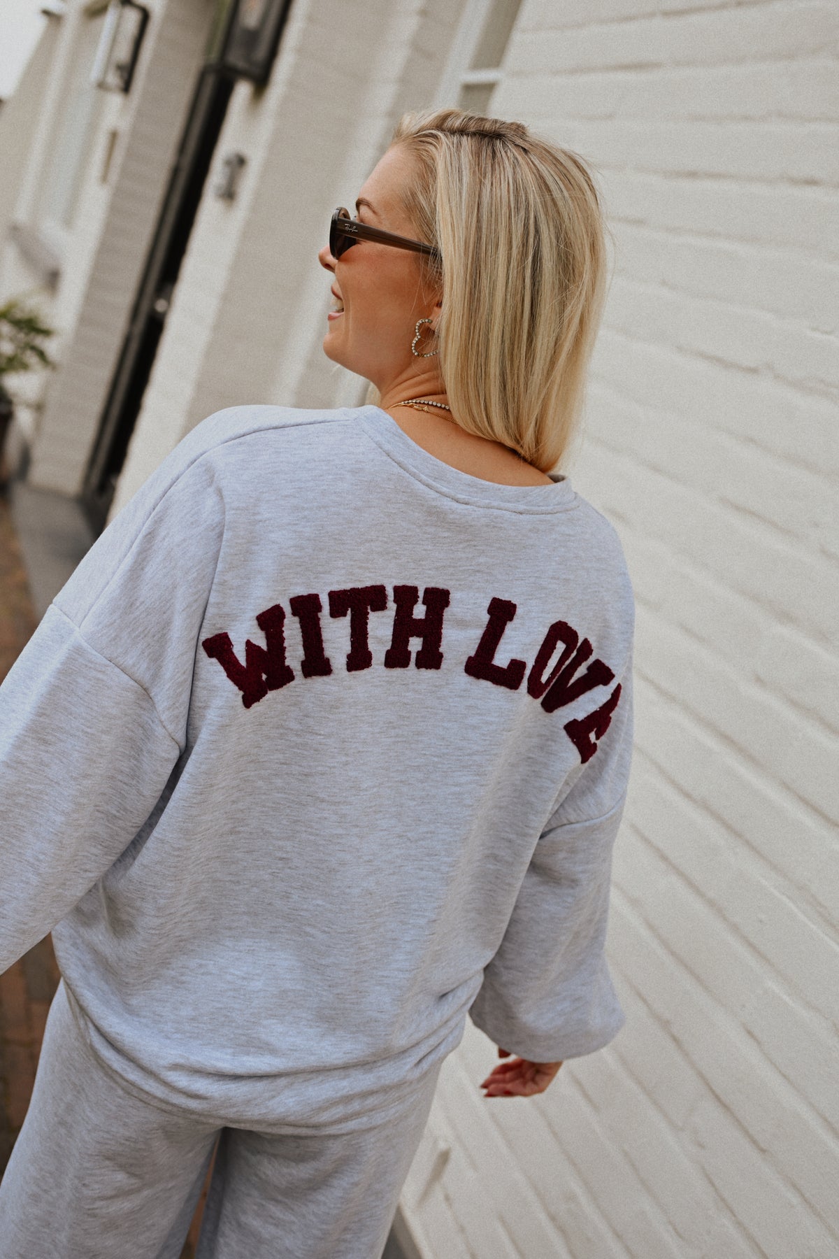 With Love Sweater - Grijs