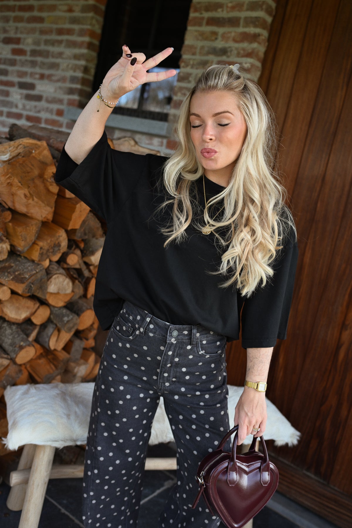 Louise T-shirt - Zwart