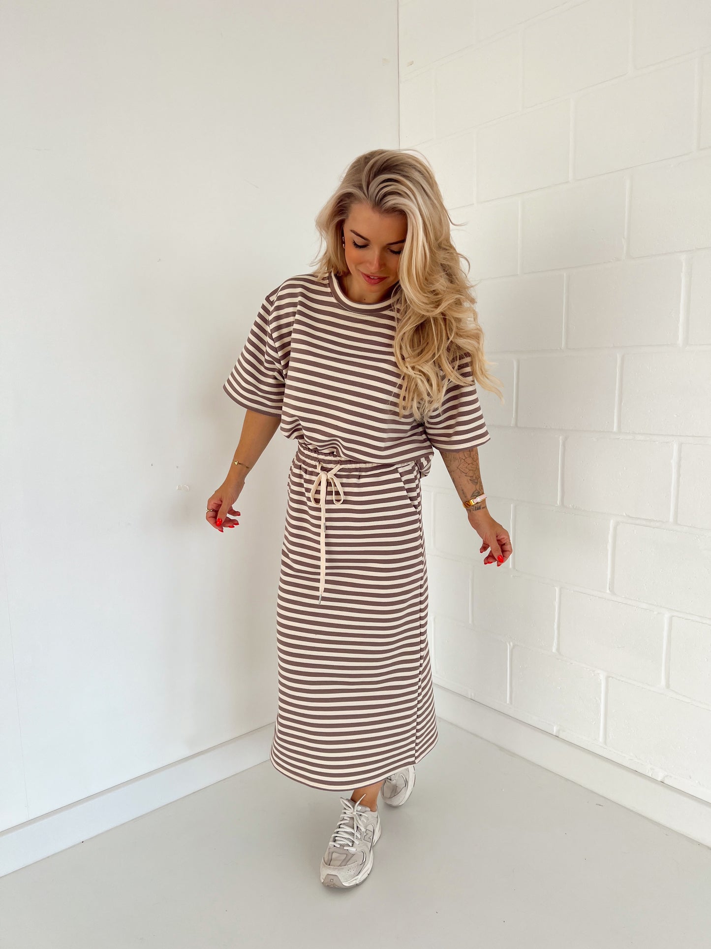 Set (t-shirt + rok) Stripe Taupe