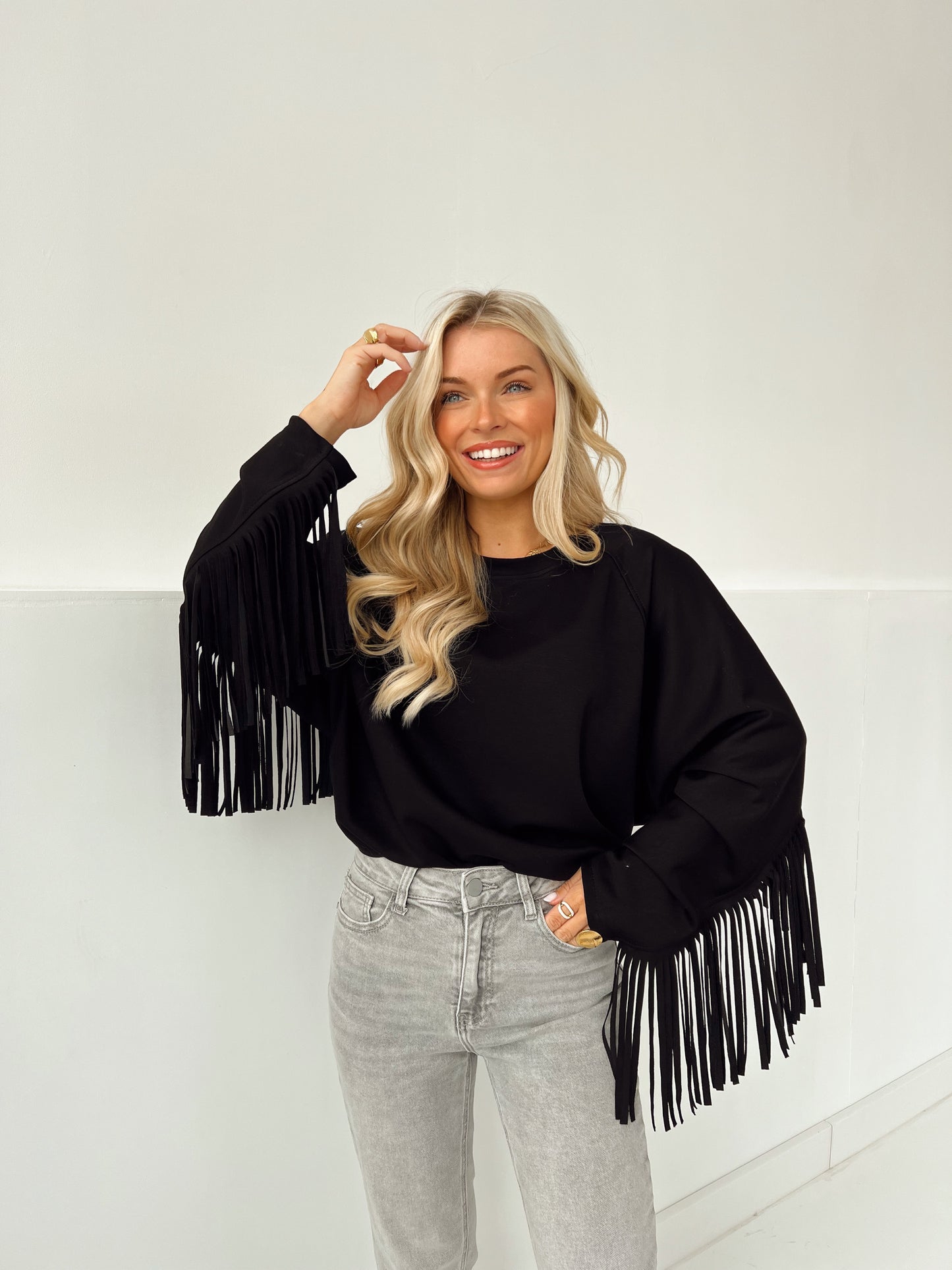 Fringe Sweater Zwart (Last one!)