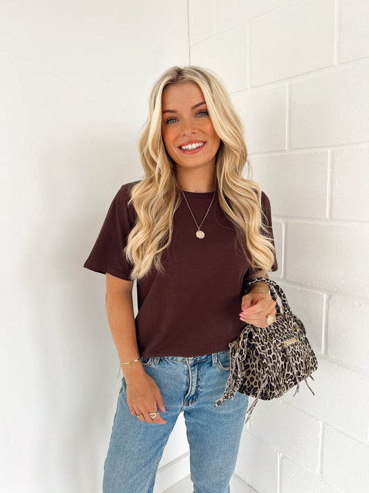 Favo Basic T-shirt Bruin (Last one!)