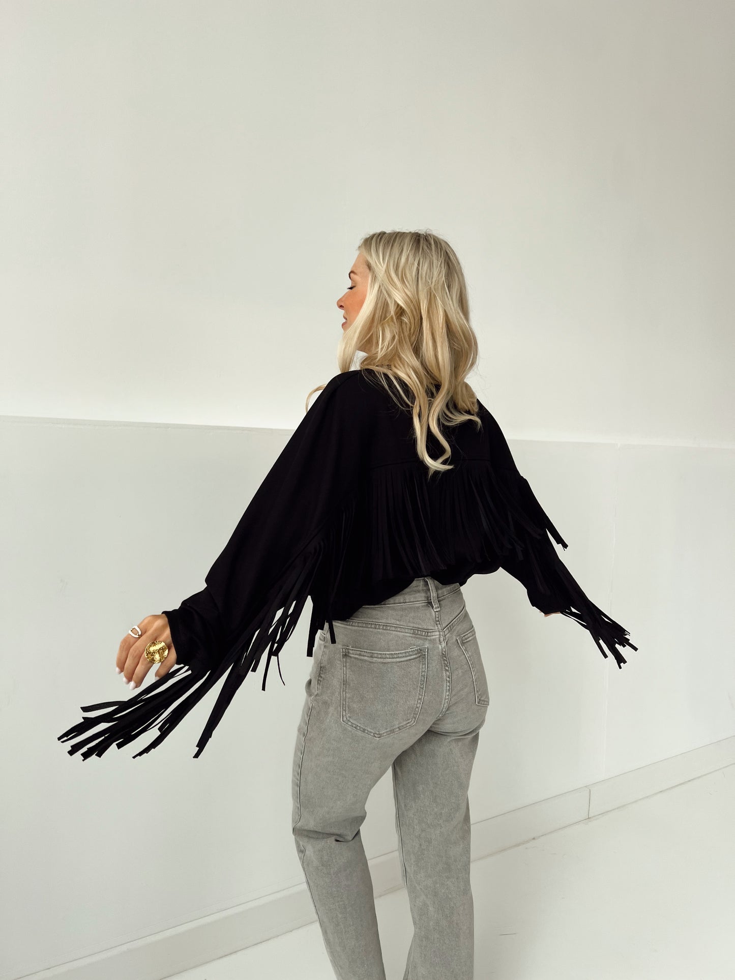 Fringe Sweater Zwart (Last one!)
