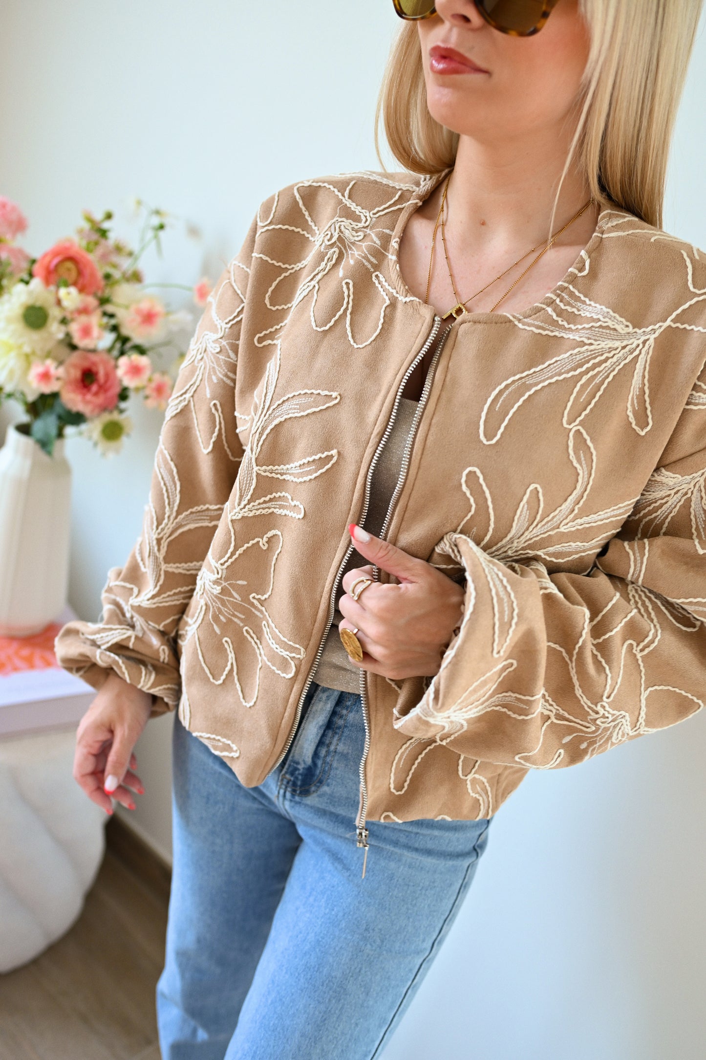 Michelle Velvet Bomber - Camel